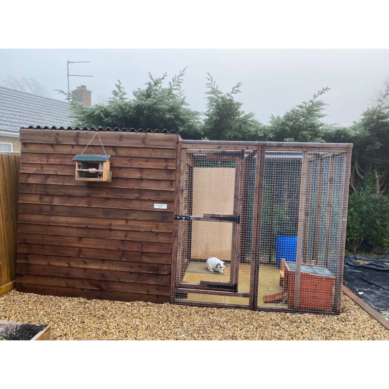 Rabbit enclosure animal house with run different sizes